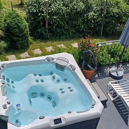 Art Inn Apartmanhaz Balaton-Gyenesdias Ngoại thất bức ảnh