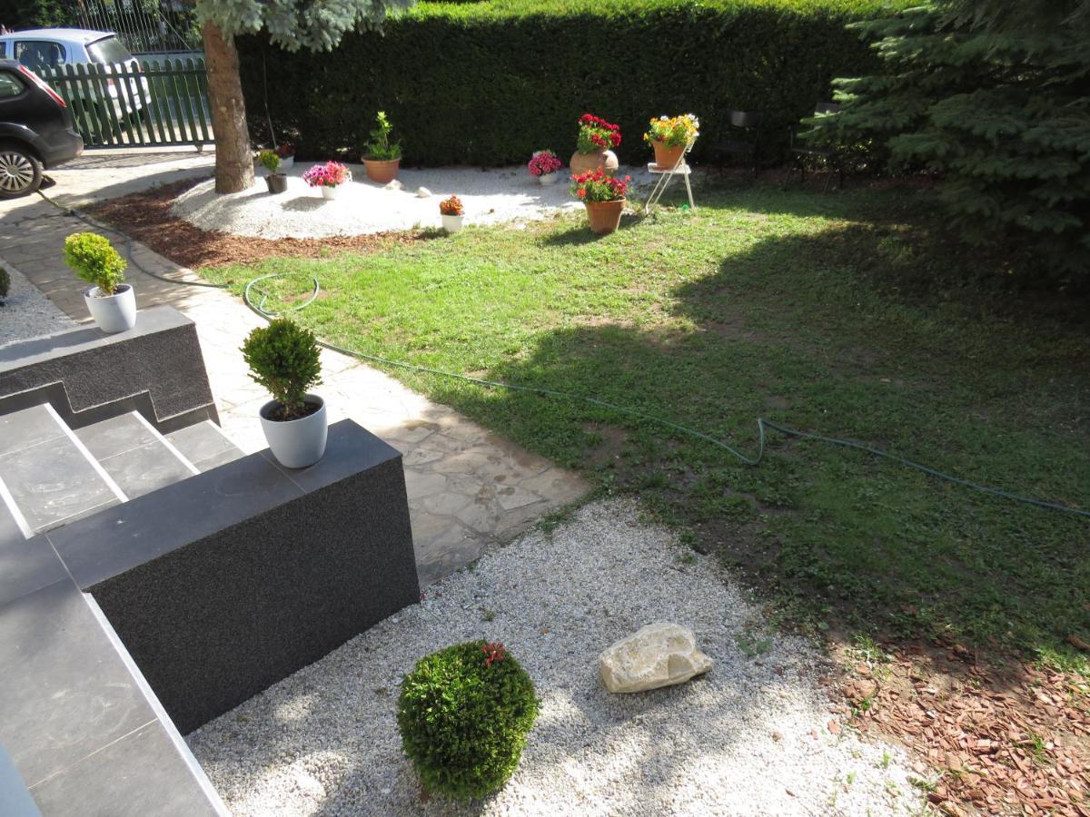 Art Inn Apartmanhaz Balaton-Gyenesdias Ngoại thất bức ảnh